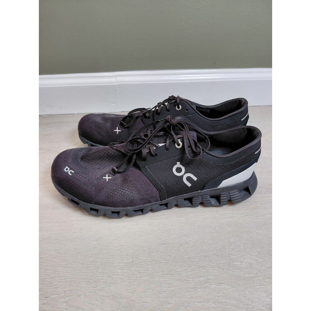 Size 10.5 - ON Cloud X 3 Black Men's Sneakers